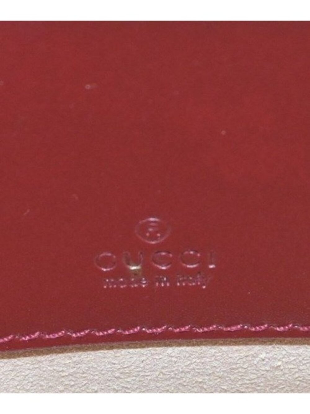 ★SOLD★ Gucci Handbag Red - Picture 4 of 10